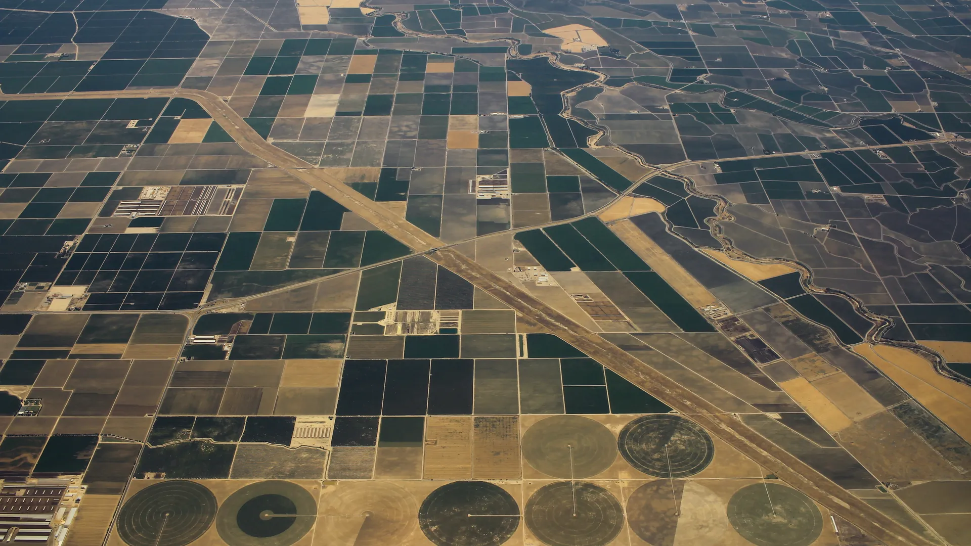 Farm fields near El Nido, Merced County, from the air